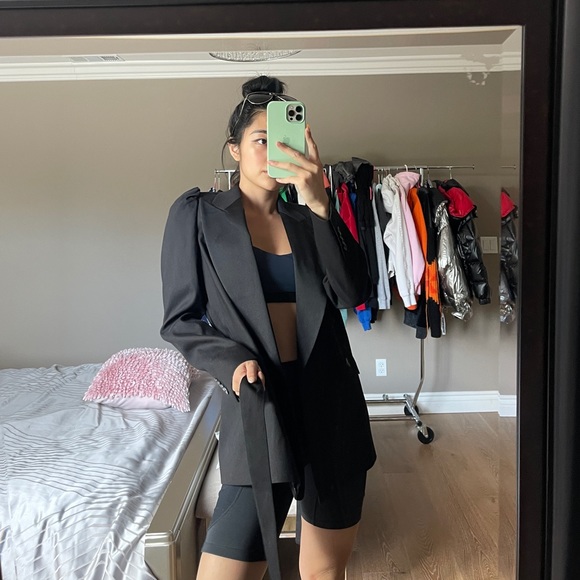 Dries Van Noten puffy sleeves black blazer oversize with belt black size 34 - Picture 2 of 2
